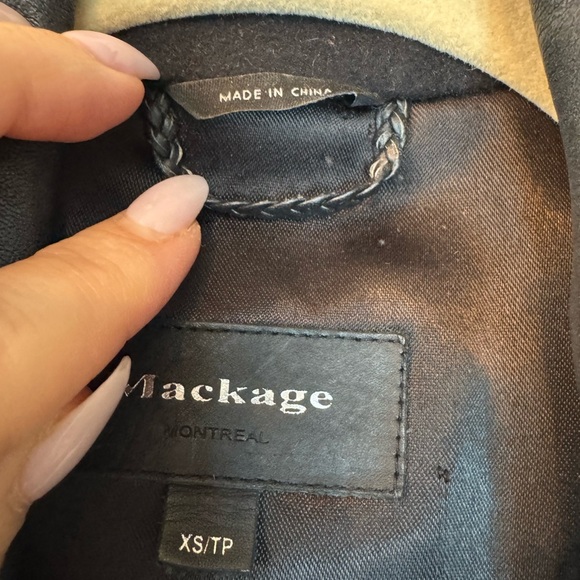 Mackage Sleeveless Jacket w/ Leather Collar | Black | Size XS - Picture 17 of 17